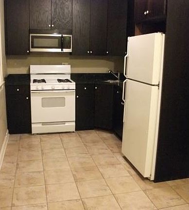 3rd image of 4008 W Wellington Ave APT 1