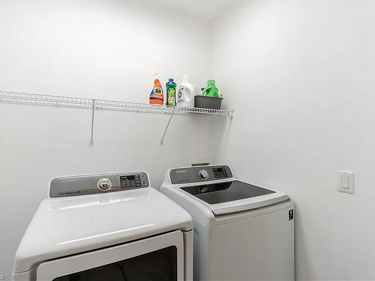 6817 Sterling Greens Dr #102 — Photo 16