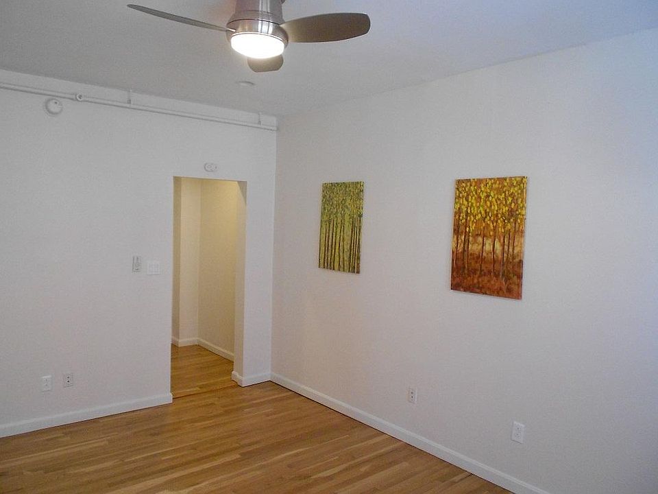 2nd image of 15 Hemenway St #B