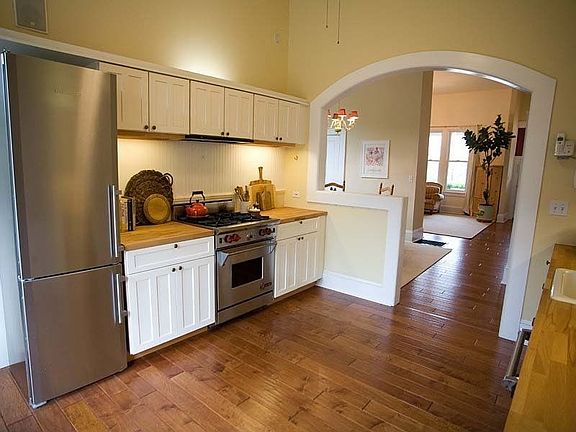 Spacious, update kitchen