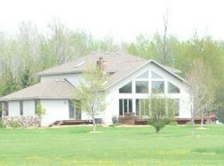 8986 Falcon Rd, Marshfield, WI 54449