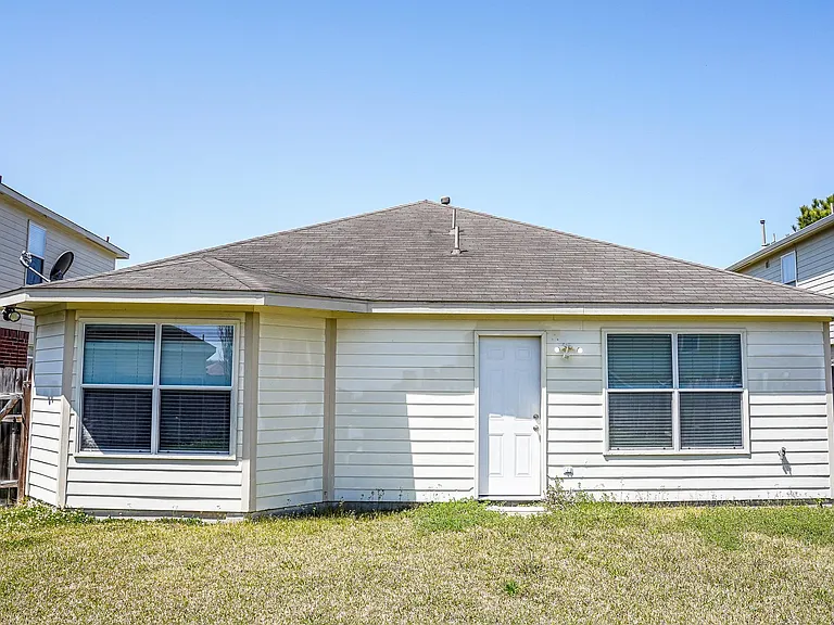 19131 Prairie Bluff Dr — Photo 18