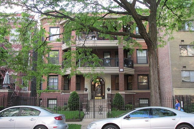 1st image of 5444 N Winthrop Ave #1N
