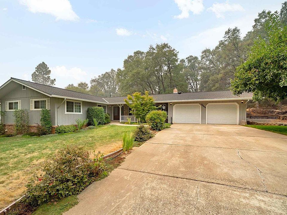 1st image of 20444 Brook Dr