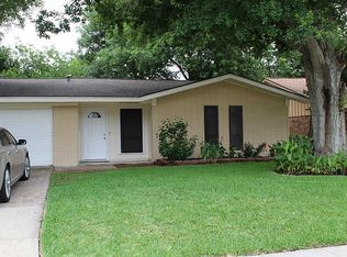 1816 El Mar Ln, Seabrook, TX 77586
