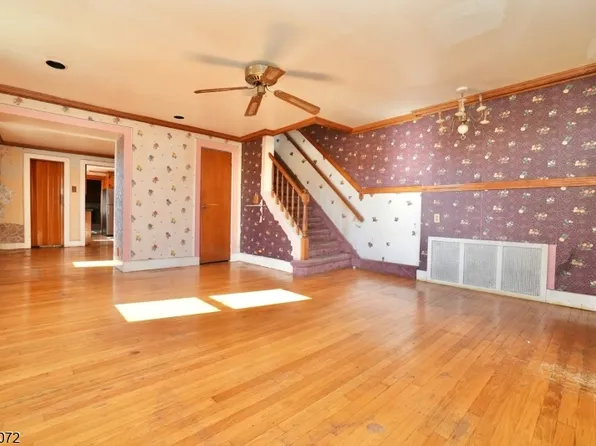 6 Prospect Pl, West Orange Twp., NJ 07052