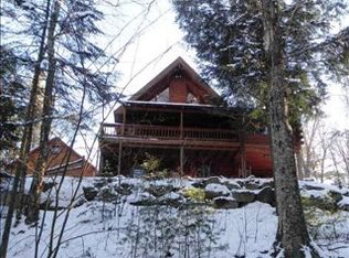 312 Oseetah Park Rd, Saranac Lake, NY 12983