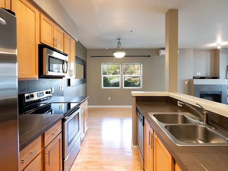 625 NW Lost Springs Ter #102 — Photo 8