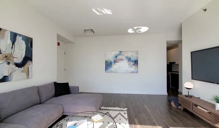 113 W Wacker Dr #270 — Photo 2