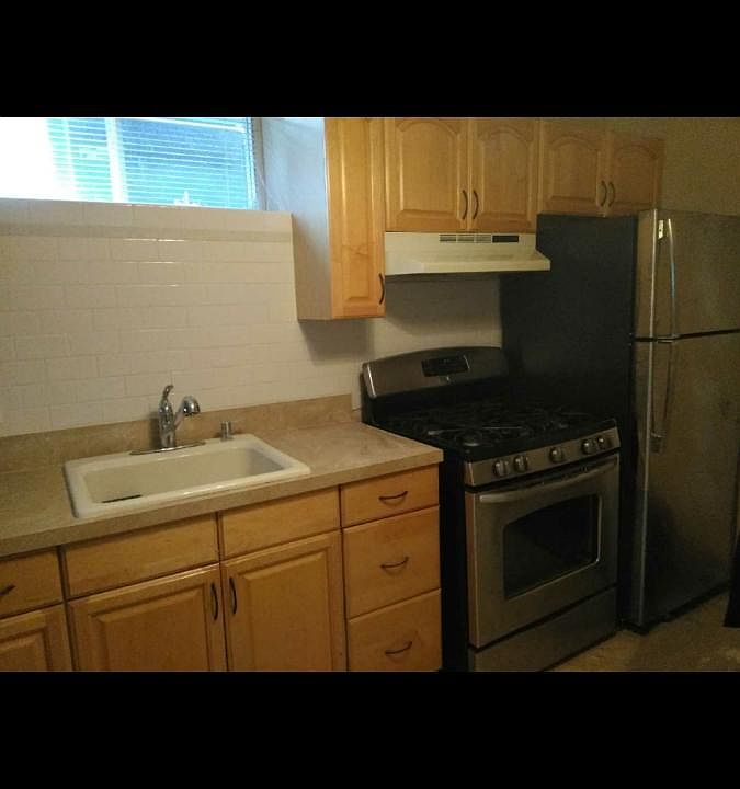 1st image of 102 Hawley Ave