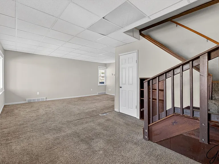 24408 Lambrecht Ave #2 — Photo 4