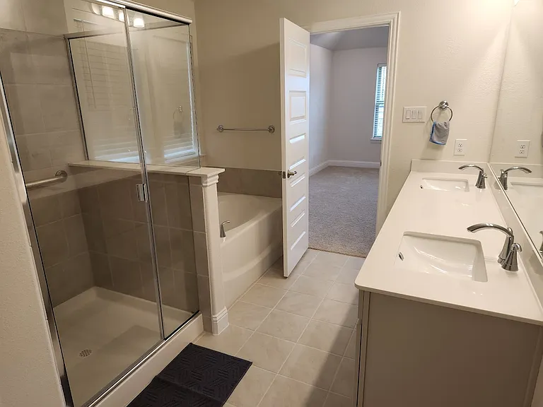3816 Oldham Rd — Photo 3