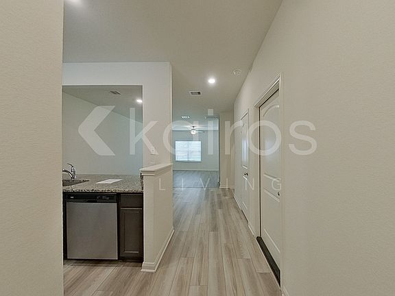 4th image of 10726 Anthonomus Way