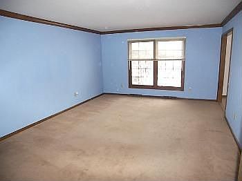 5th image of 36340 Churchill Dr