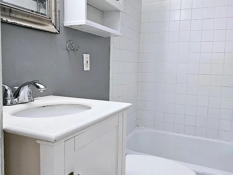 10 Jasper St #1 — Photo 7