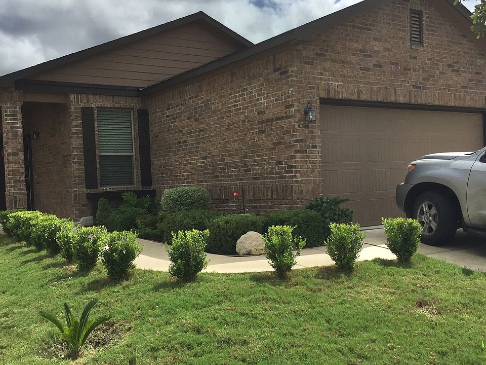 1st image of 8930 Victoria Lk