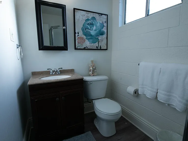 1724 Palmetto Ave — Photo 10