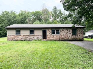 1739 S Ridgeview Rd, Logansport, IN 46947