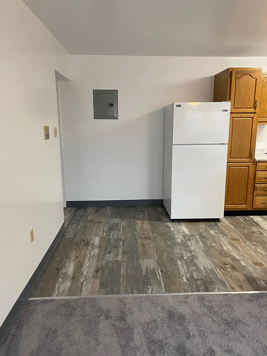 3210 Central Ave APT 6 photo 1