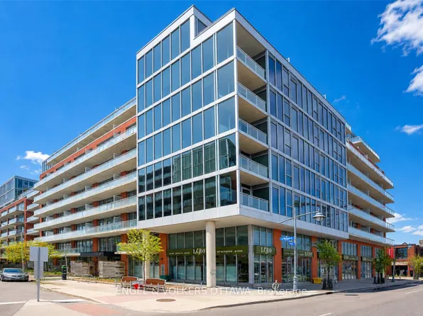 360 McLeod St #415, Ottawa, ON K2P 1A9