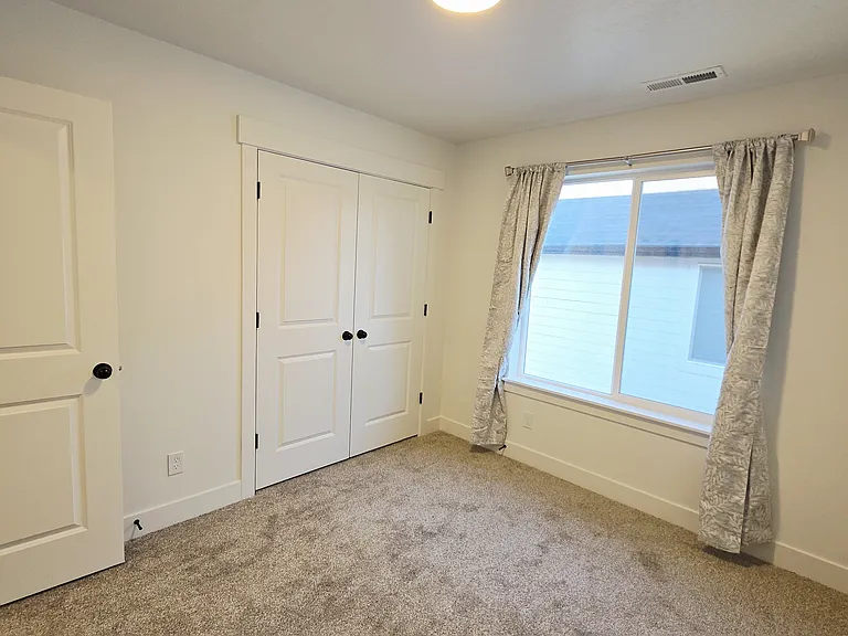 4022 W 1100 N — Photo 38