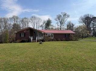 504 Winding Ln, Sparta, TN 38583