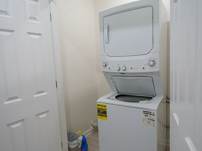 107 Highland Ave #1 — Photo 17