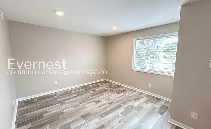 320 Welch Rd #B1 — Photo 6
