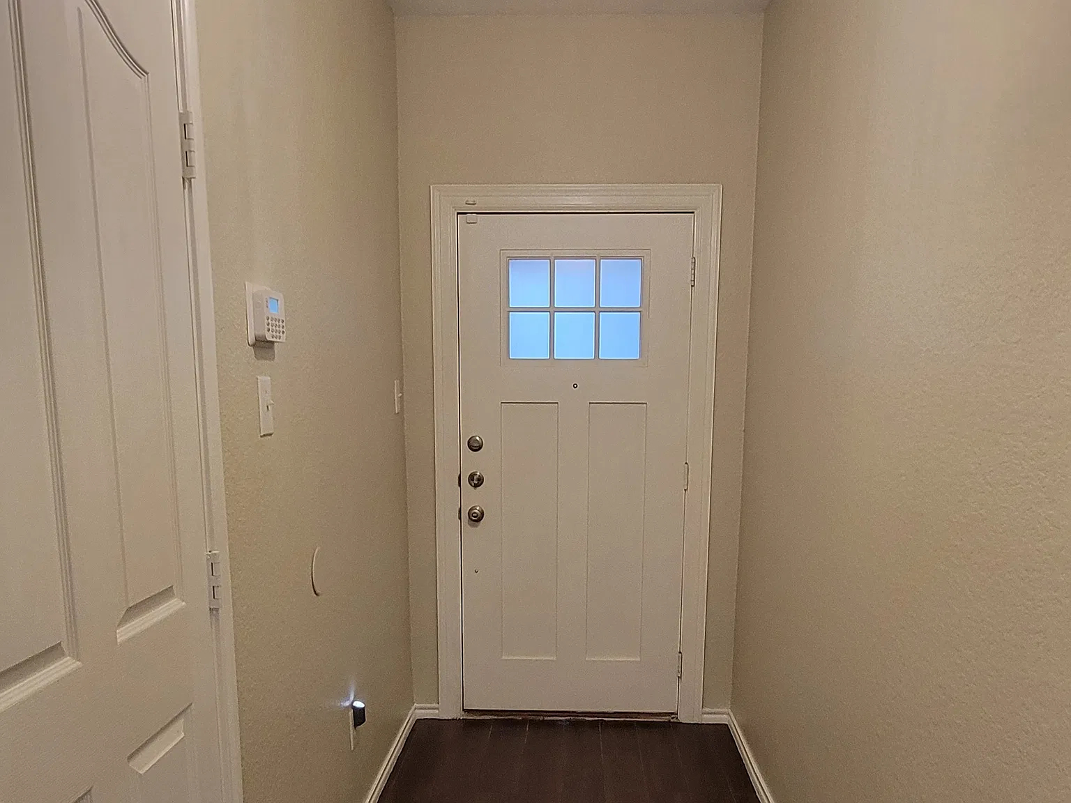 4 bed, 1773 sqft, $2,295 — Photo 2