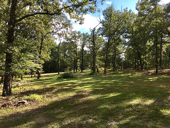 4th image of 505 County Road 2320