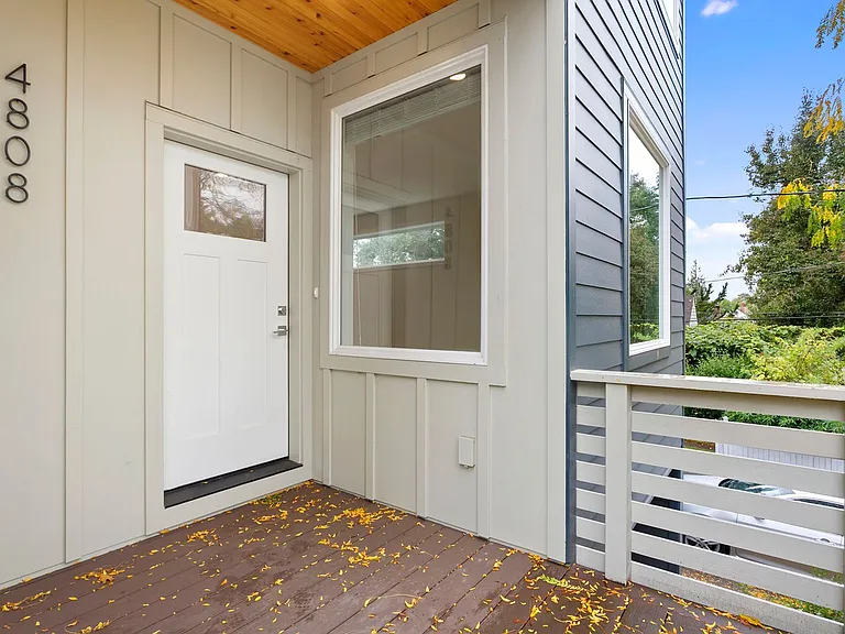 4808 SE Franklin St — Photo 2