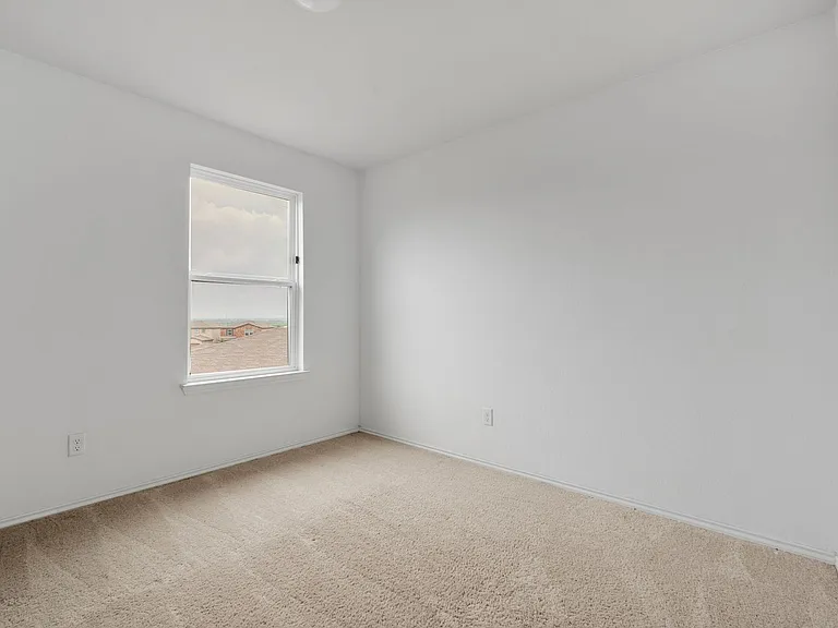 10310 Lady Bird — Photo 16