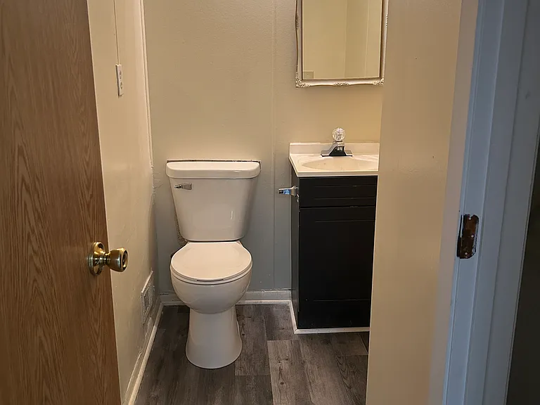 Full bathroom