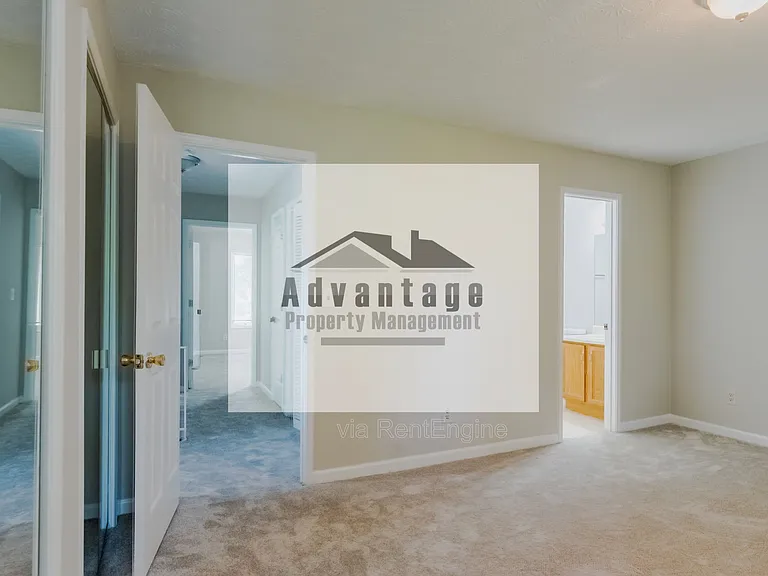 2782 Country Ct SE #B — Photo 12