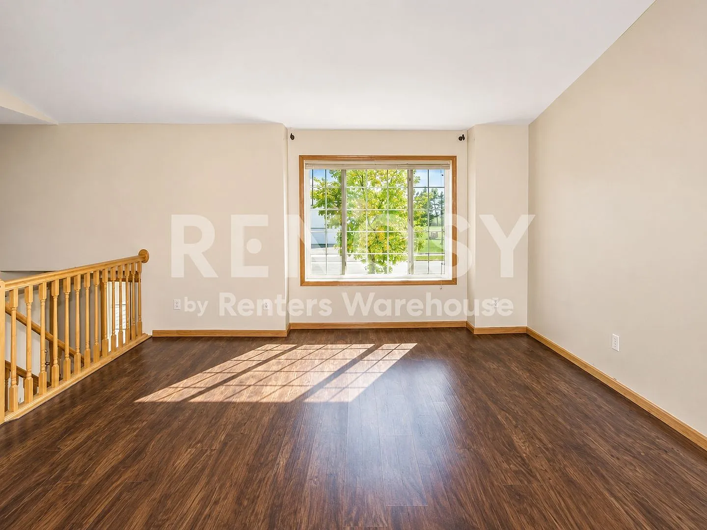 Available October 1st 3 Bedroom 2 Bath Single Family Home in Braham — Photo 4