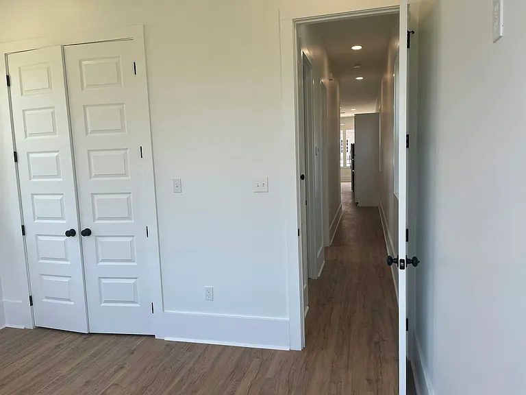 1662 N Tonti St #1A — Photo 10