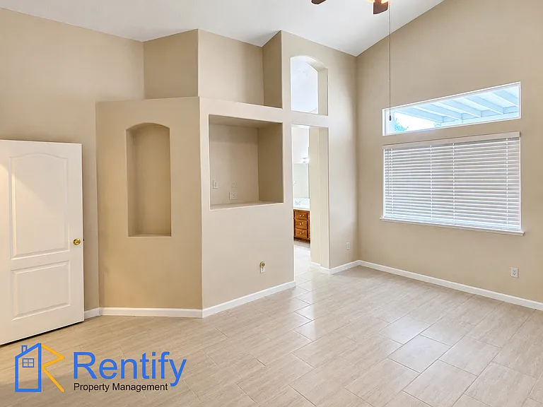 404 Windsor Park Dr — Photo 29