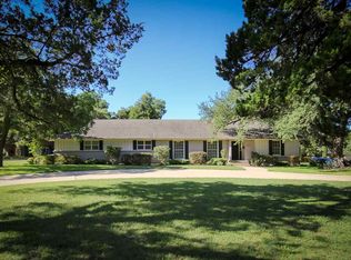 2433 Rosewood Dr, Waco, TX 76710