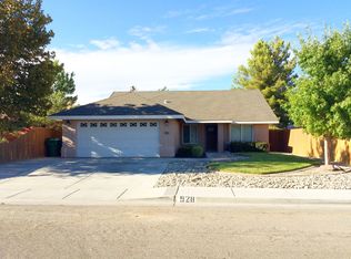 928 W Langley Ave, Ridgecrest, CA 93555