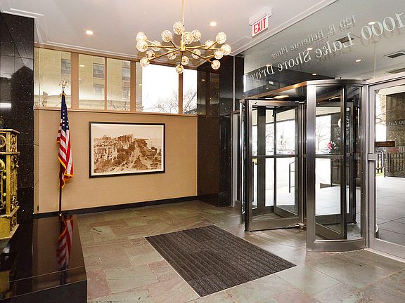 3rd image of 1000 N Lake Shore Dr APT 2304