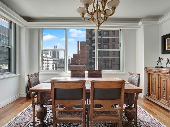 3rd image of 250 E 65th St APT 10A