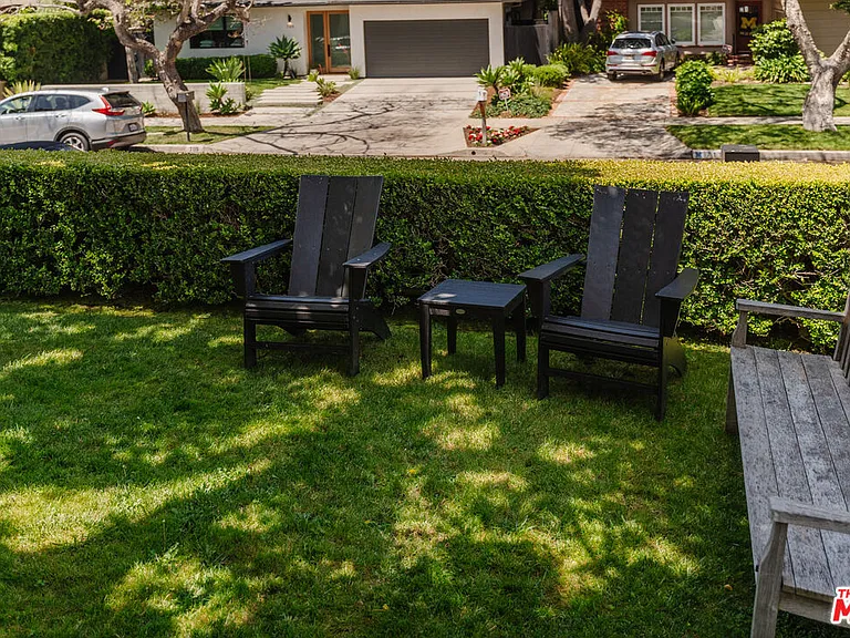 712 San Lorenzo St — Photo 55