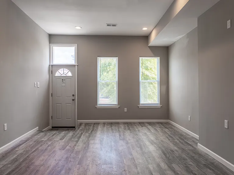 1430 N Broadway #1430 — Photo 13