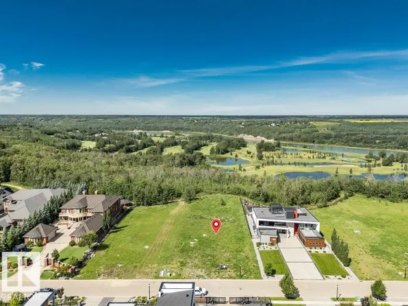 26 Windermere Dr SW, Edmonton, AB T6W 0S2