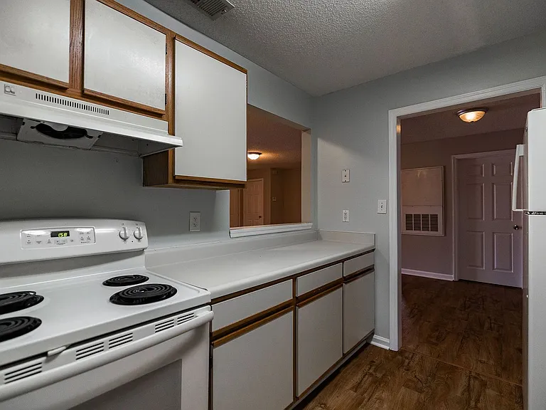 345 Research Dr #72 — Photo 31