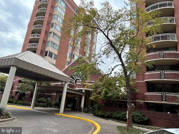 5802 Nicholson Ln Unit 2-501, Rockville, MD 20852