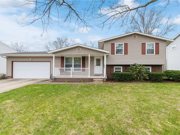 806 Chapel Rdg NE, Canton, OH 44714