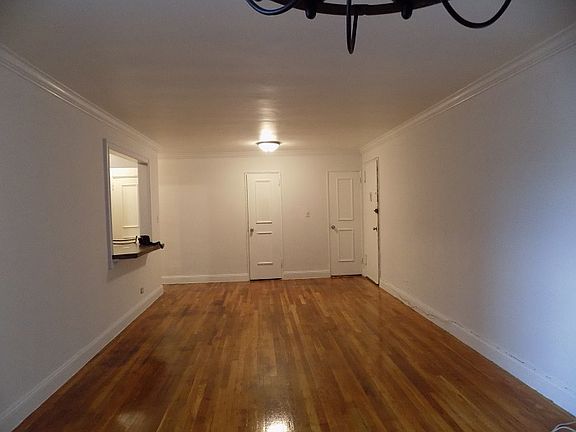 3rd image of 180 Van Cortlandt Park S APT 5H