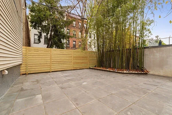 Rented by REAL New York | media 8