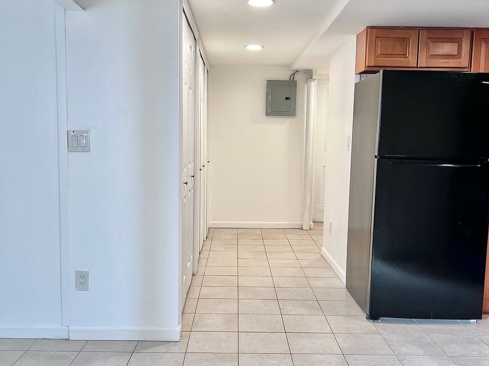 1st image of 146-34 26th Ave #1L